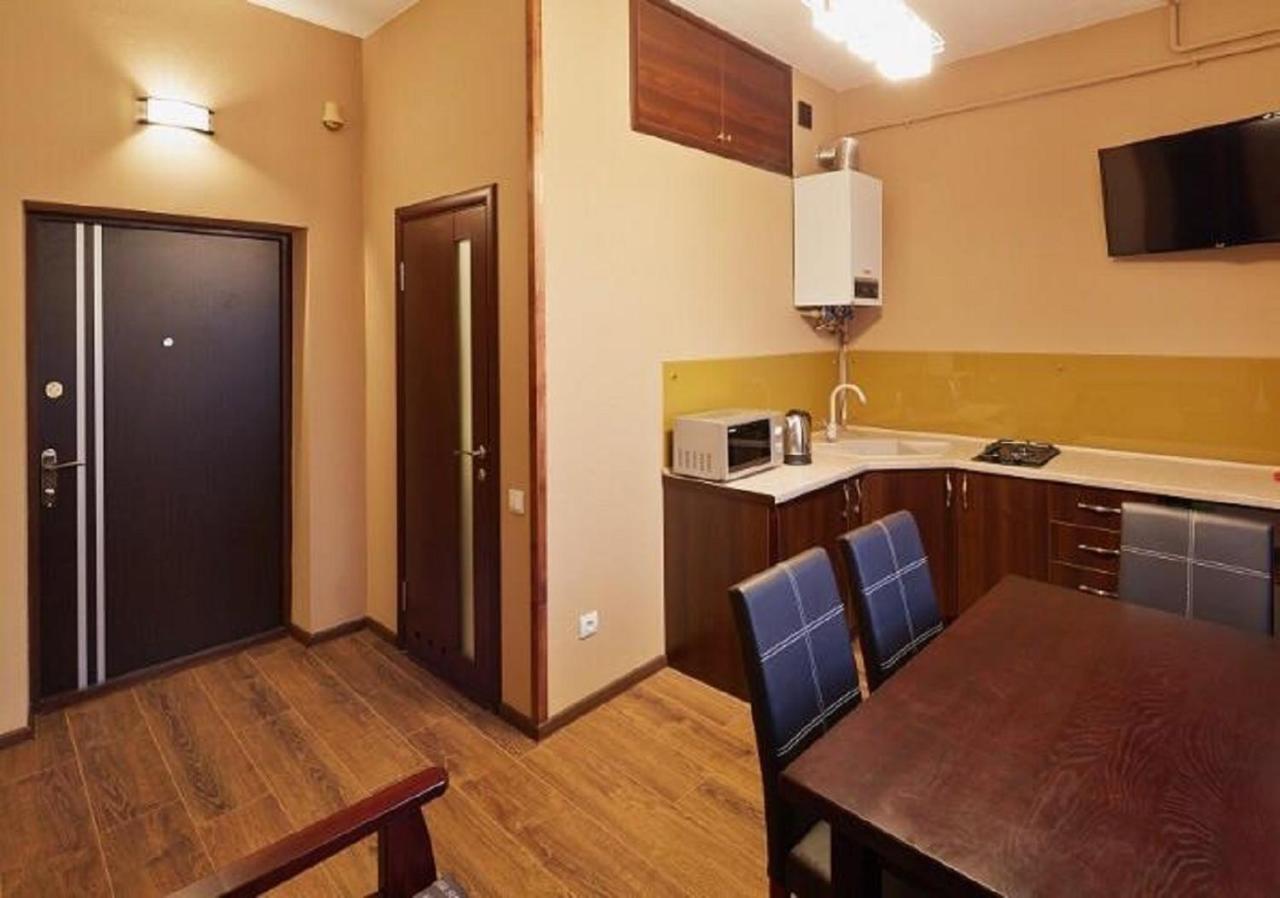 Apartment On Lychakivska Lviv Exterior foto